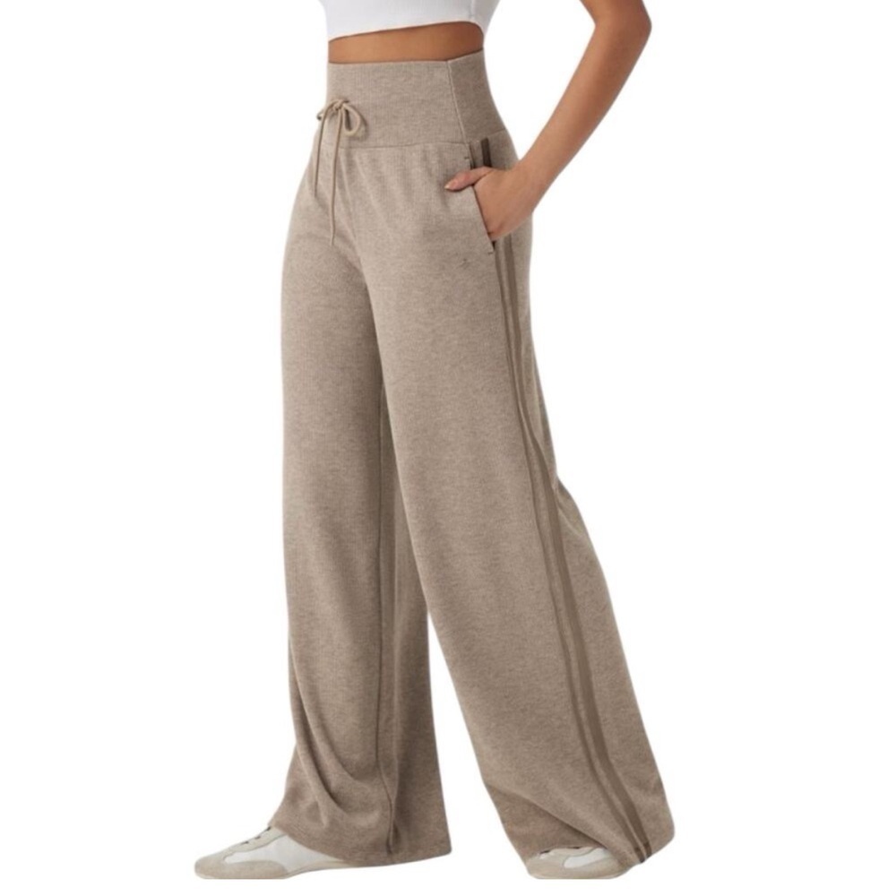 HALARA Wide Leg Lounge Pants in Taupe